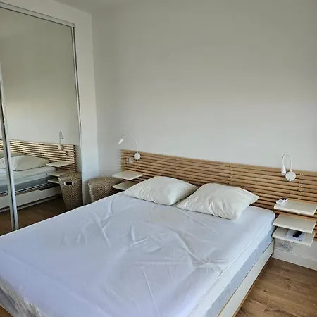 Apartment Marina Pied Dans L'eau *